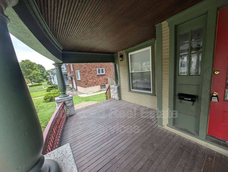 House for rent at 140 Lexington Ave, Dayton, OH 45402