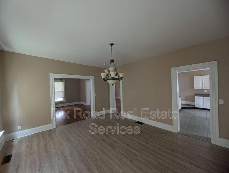 House for rent at 140 Lexington Ave, Dayton, OH 45402