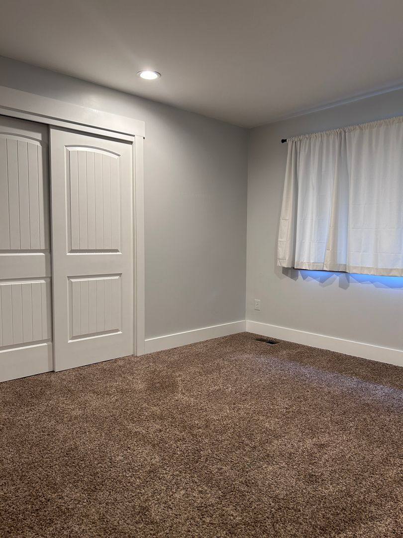 Southhill Duplex, 1007 W 13th Ave, Spokane, WA 99204 - Apartment for Rent - Image 10