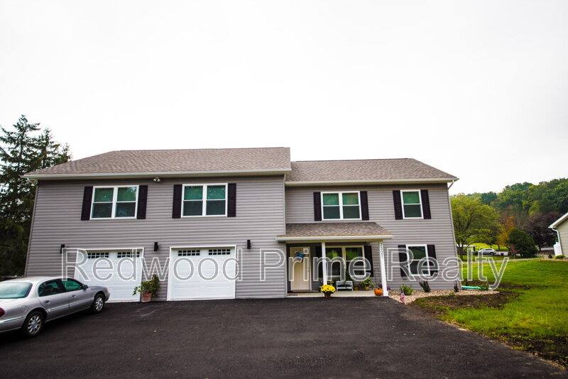 Apartment for rent at 2321 Smoke Dr #B, Hollidaysburg, PA 16648