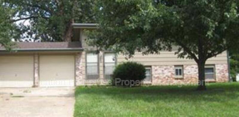 Townhouse for rent at 2428 Cedarwood Ave #1, Lawrence, KS 66046