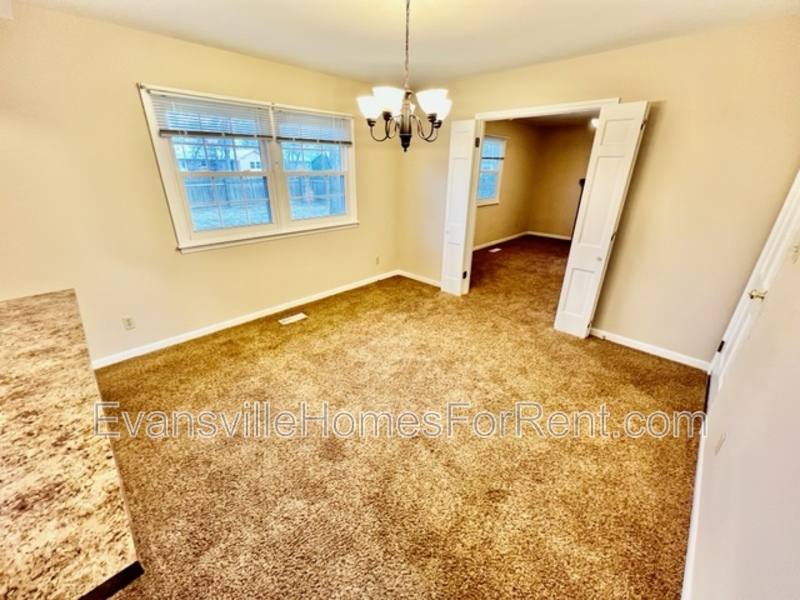 Apartment for rent at 4210 Keck Ave, Evansville, IN 47715