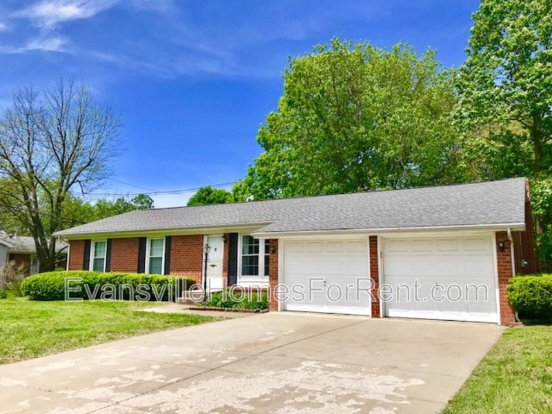 Apartment for rent at 4210 Keck Ave, Evansville, IN 47715