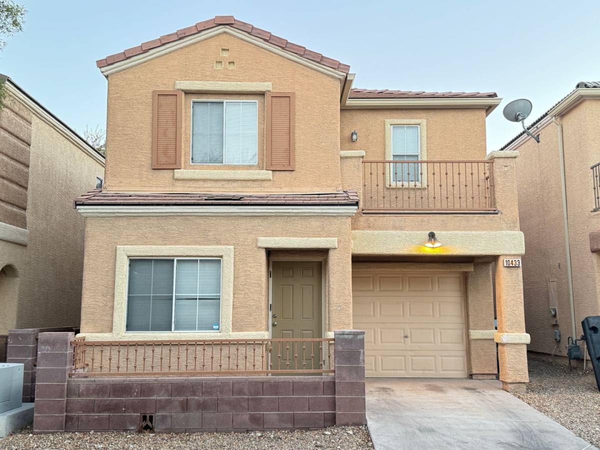 House for rent at 10433 Wyatt Earp Court, Las Vegas, NV 89129