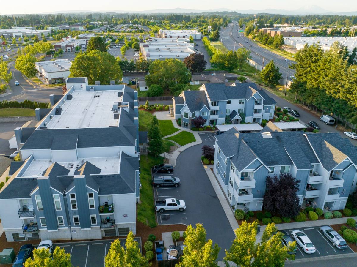 Apartment for rent at 608 NE 86th St, Vancouver, WA 98665