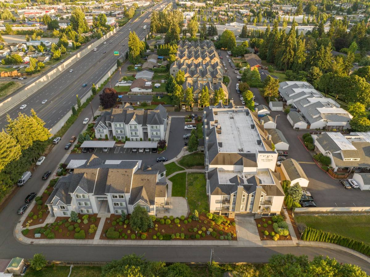 Apartment for rent at 608 NE 86th St, Vancouver, WA 98665