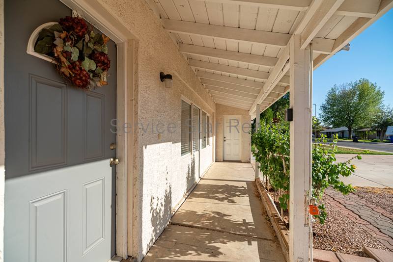 7 S Catalina St, Gilbert, AZ 85233 - House for Rent - Image 3