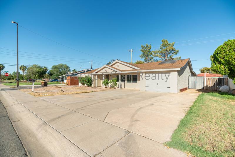 7 S Catalina St, Gilbert, AZ 85233 - House for Rent - Image 2