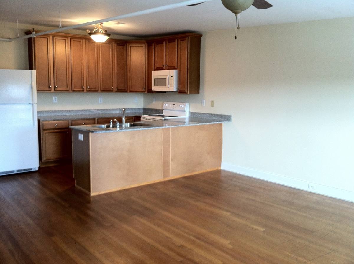 Apartment for rent at 922 Main St, Lynchburg, VA 24504