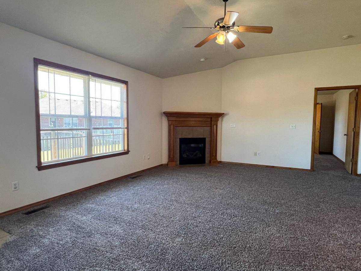 House for rent at 1151 W Lois Lane, Republic, MO 65738