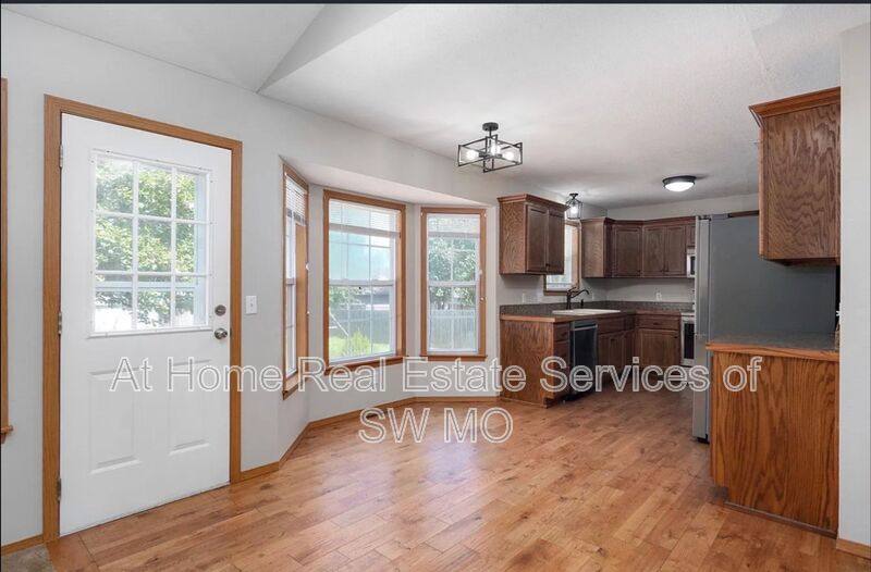 House for rent at 105 E Wilson St, Republic, MO 65738