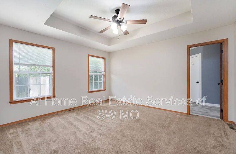House for rent at 105 E Wilson St, Republic, MO 65738