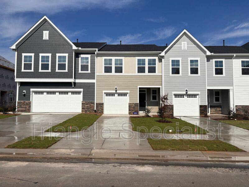 Townhouse for rent at 212 Carolina Springs Ave, Apex, NC 27539