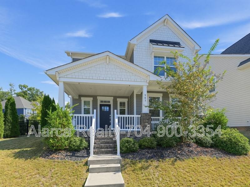 House for rent at 903 Claires Creek Lane, Davidson, NC 28036