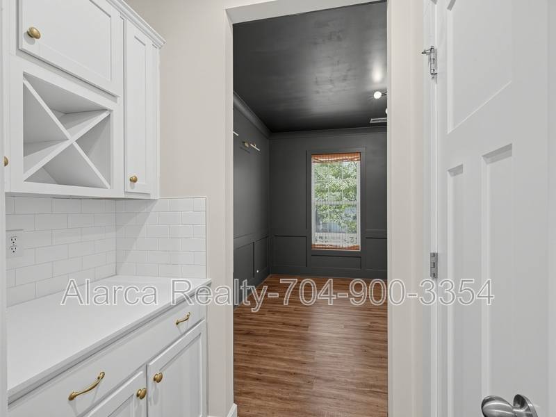 House for rent at 903 Claires Creek Lane, Davidson, NC 28036