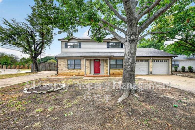 House for rent at 2024 Charleston Dr, Bedford, TX 76022