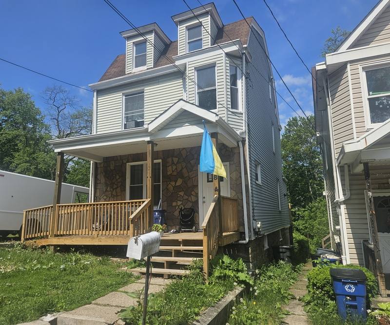 House for rent at 804 Dubois St, Pittsburgh, PA 15204