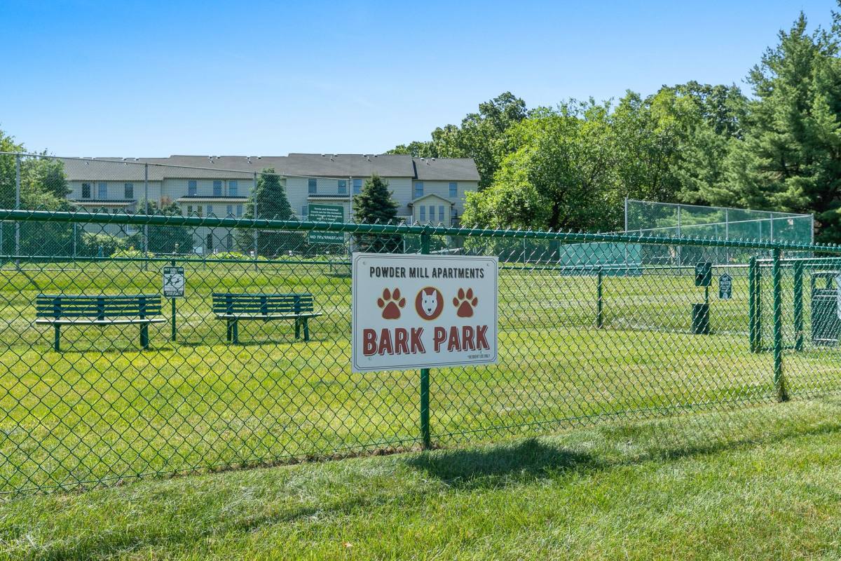 Apartment for rent at 42 Oak Ridge Dr, York, PA 17402