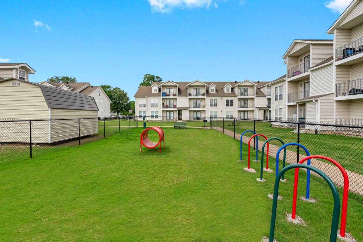Apartment for rent at 3719 Stadium Blvd, Jonesboro, AR 72404