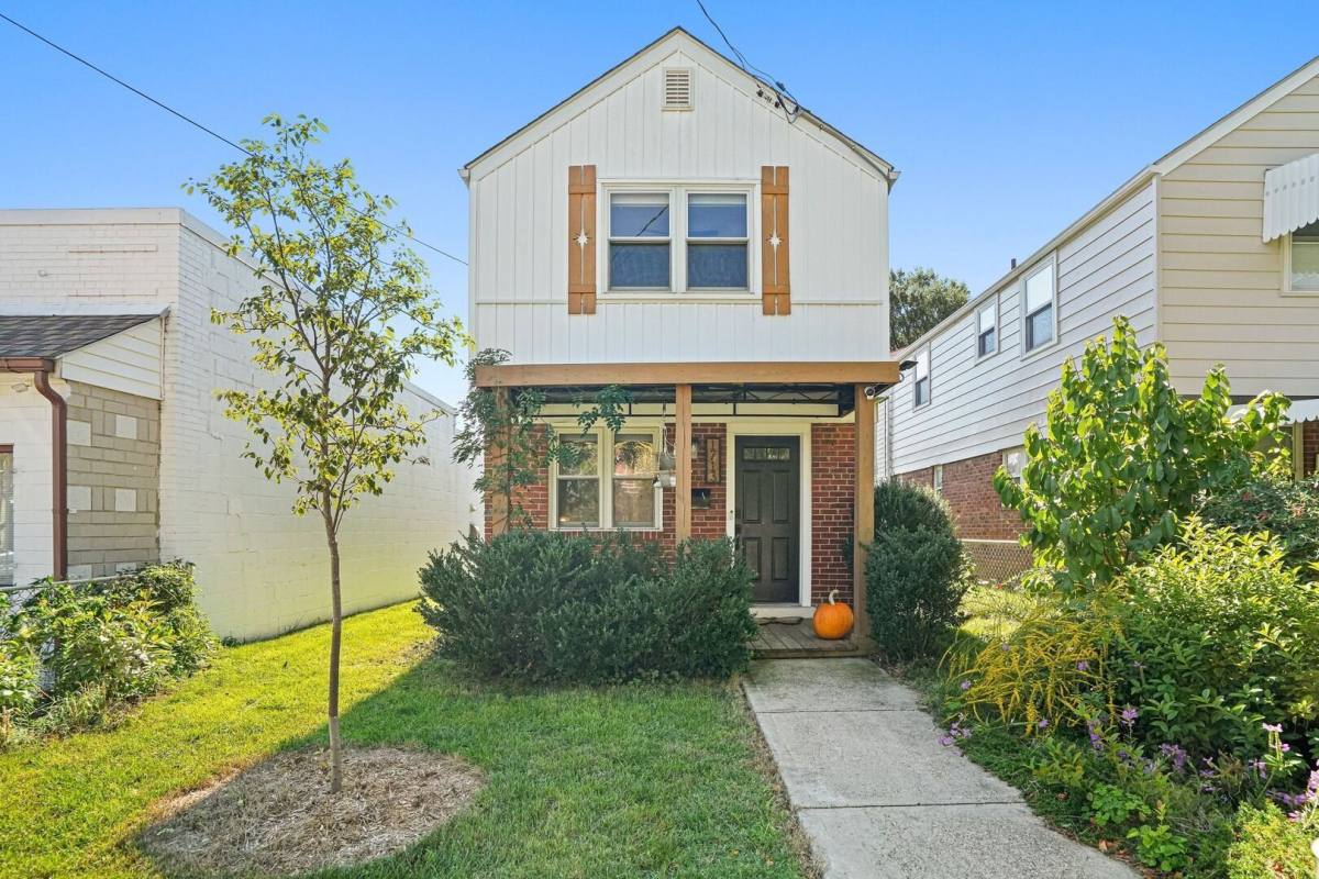 House for rent at 1713 Newton St NE, Washington, DC 20018