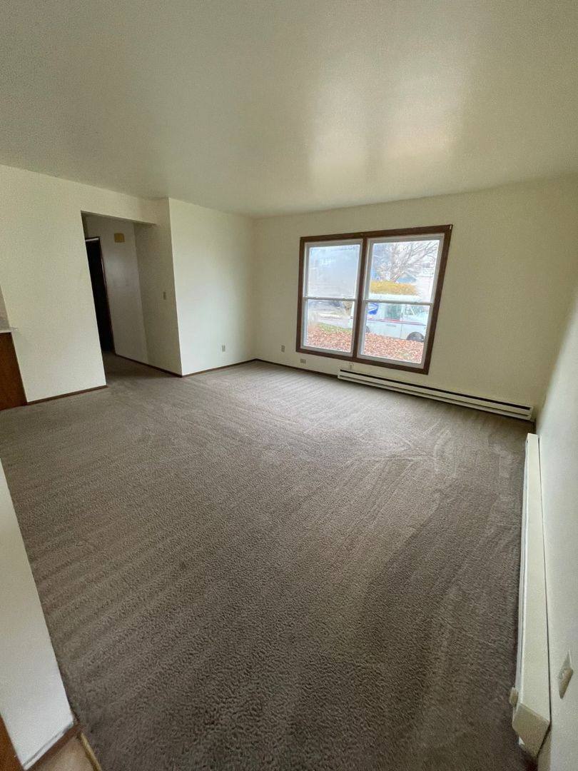 Apartment for rent at 449 Dunbar Ave, Waukesha, WI 53186