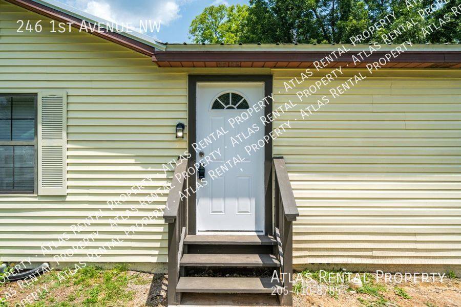 House for rent at 246 1st Ave NW, Graysville, AL 35073
