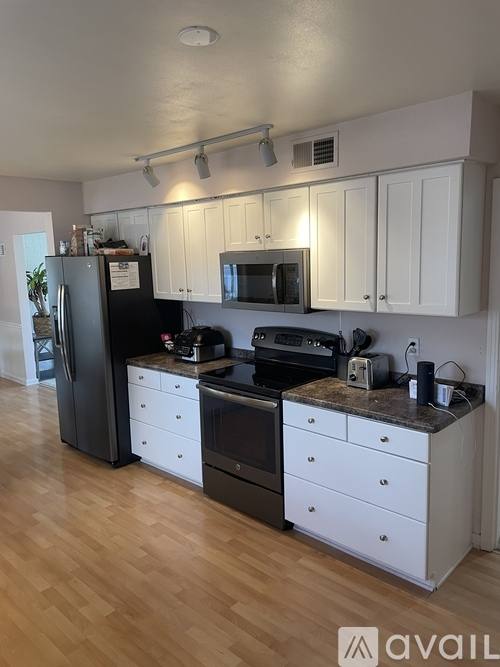House for rent at 538 Greenland Ave, Oconomowoc, WI 53066