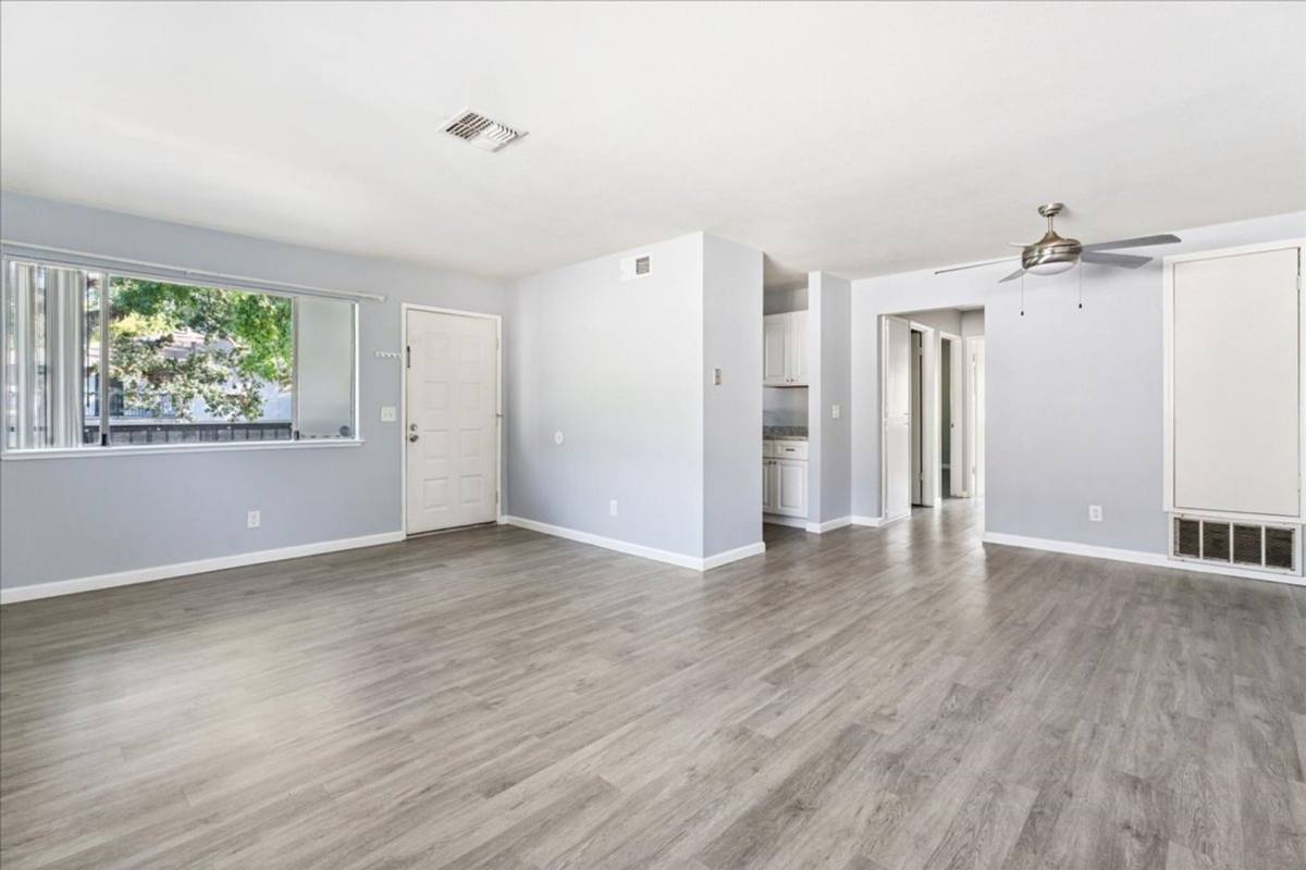 House for rent at 4718 Hayford Way #4, Sacramento, CA 95842