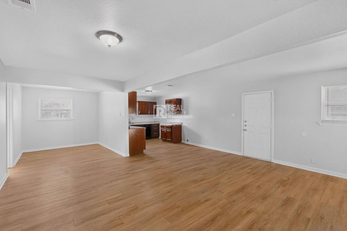 House for rent at 4801 Hollowbrook Rd, Fort Worth, TX 76103