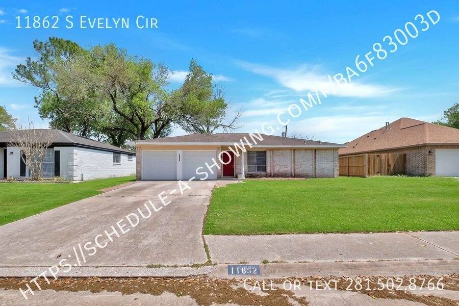 House for rent at 11862 S Evelyn Circle, Houston, TX 77071