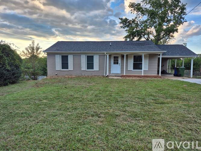 House for rent at 84 Skyview Terrace, Asheville, NC 28806