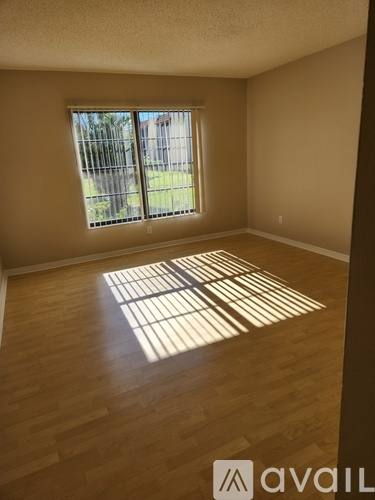 12491 McGregor Blvd #4, Fort Myers, FL 33919 - Condo for Rent - Image 8
