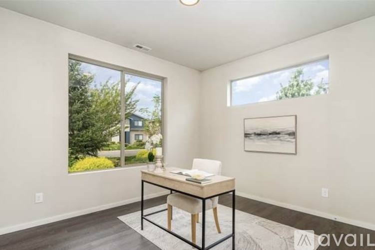 House for rent at 32977 Skyline Lane, Black Diamond, WA 98010