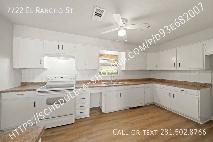House for rent at 7722 El Rancho St, Houston, TX 77087