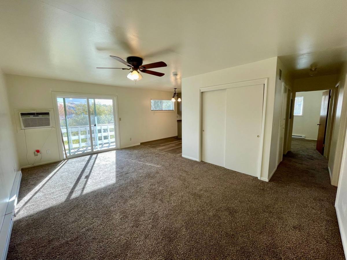 Apartment for rent at 516 NW Bailey Ave #11, Pendleton, OR 97801