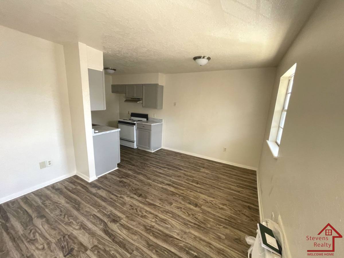 Apartment for rent at 1502 NW Kingsbury Ave #24, Lawton, OK 73507