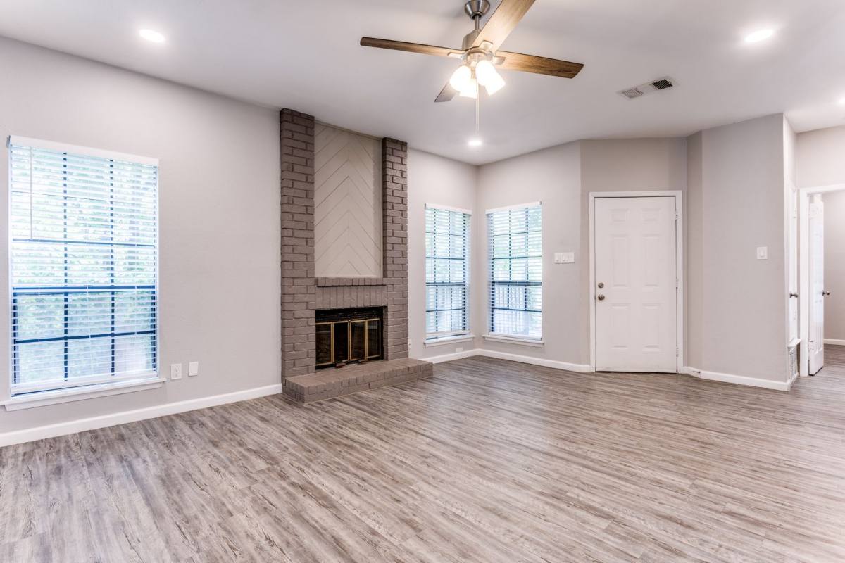 Apartment for rent at 11301 Nicole Cove, Austin, TX 78753