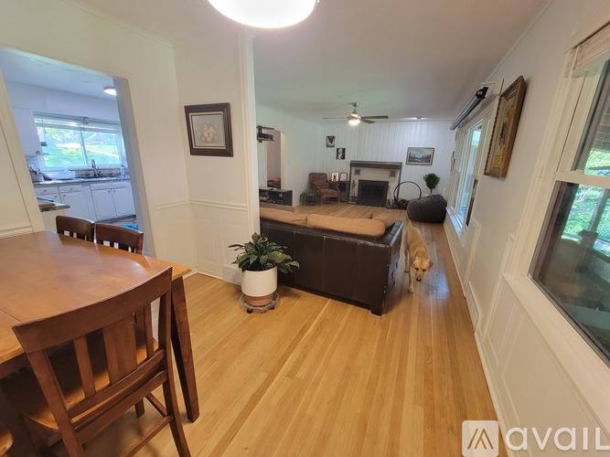 Apartment for rent at 1414 68th St, Windsor Heights, IA 50324