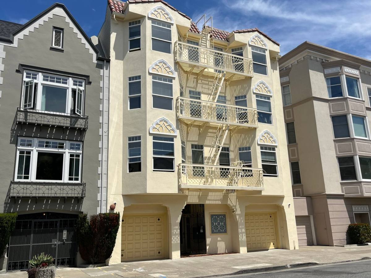 Apartment for rent at 2130 Beach St #103, San Francisco, CA 94123