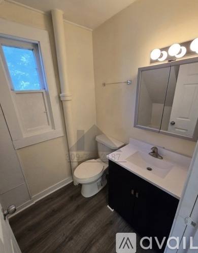 House for rent at 1217 W 8th St, Davenport, IA 52802