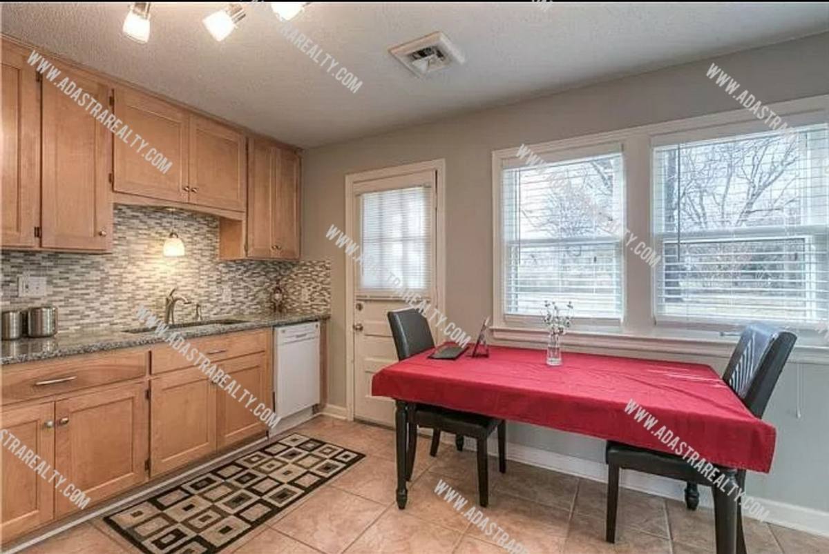 House for rent at 4818 Mission Rd, Mission, KS 66205