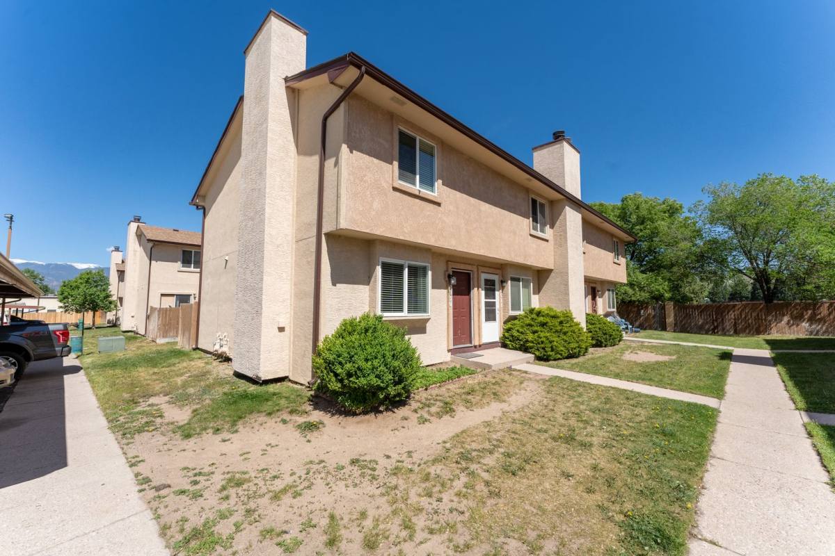 Townhouse for rent at 3030 Starlight Circle, Colorado Springs, CO 80916