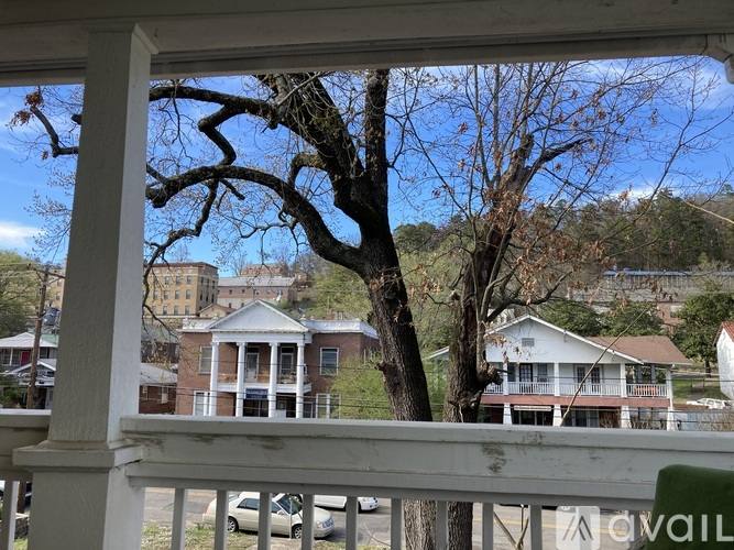 Apartment for rent at 422 Spring St #4, Hot Springs, AR 71901