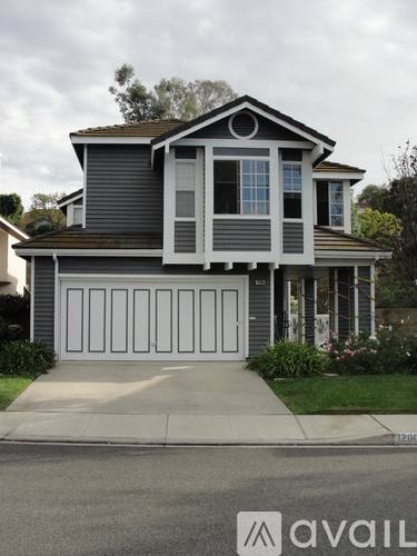 House for rent at 12000 Alderbrook St, Moorpark, CA 93021