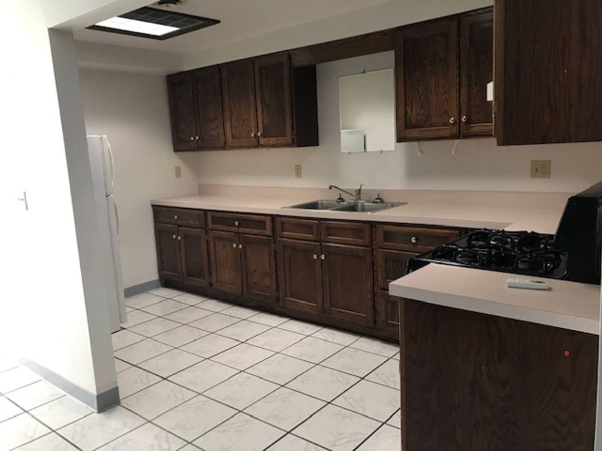 Apartment for rent at 303 Seneca Lane, Evans City, PA 16033