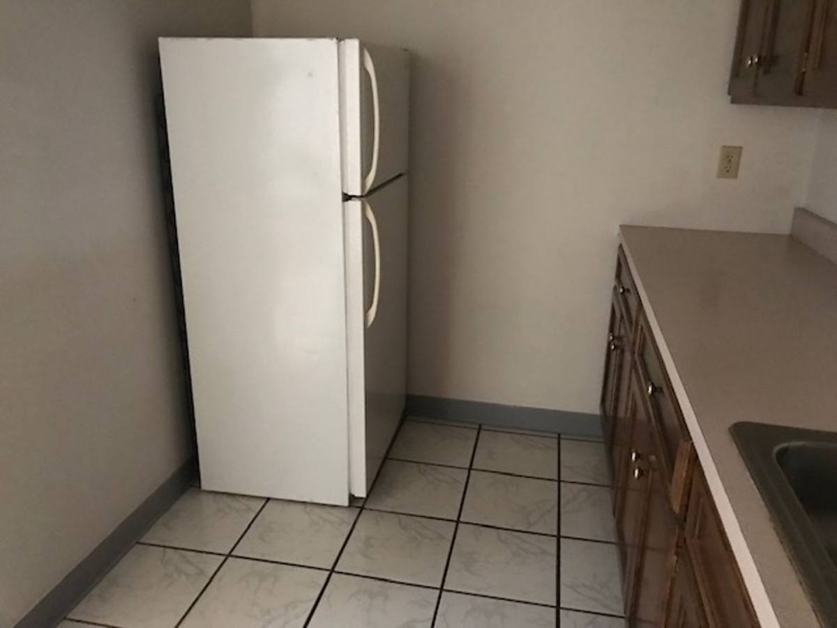 Apartment for rent at 303 Seneca Lane, Evans City, PA 16033