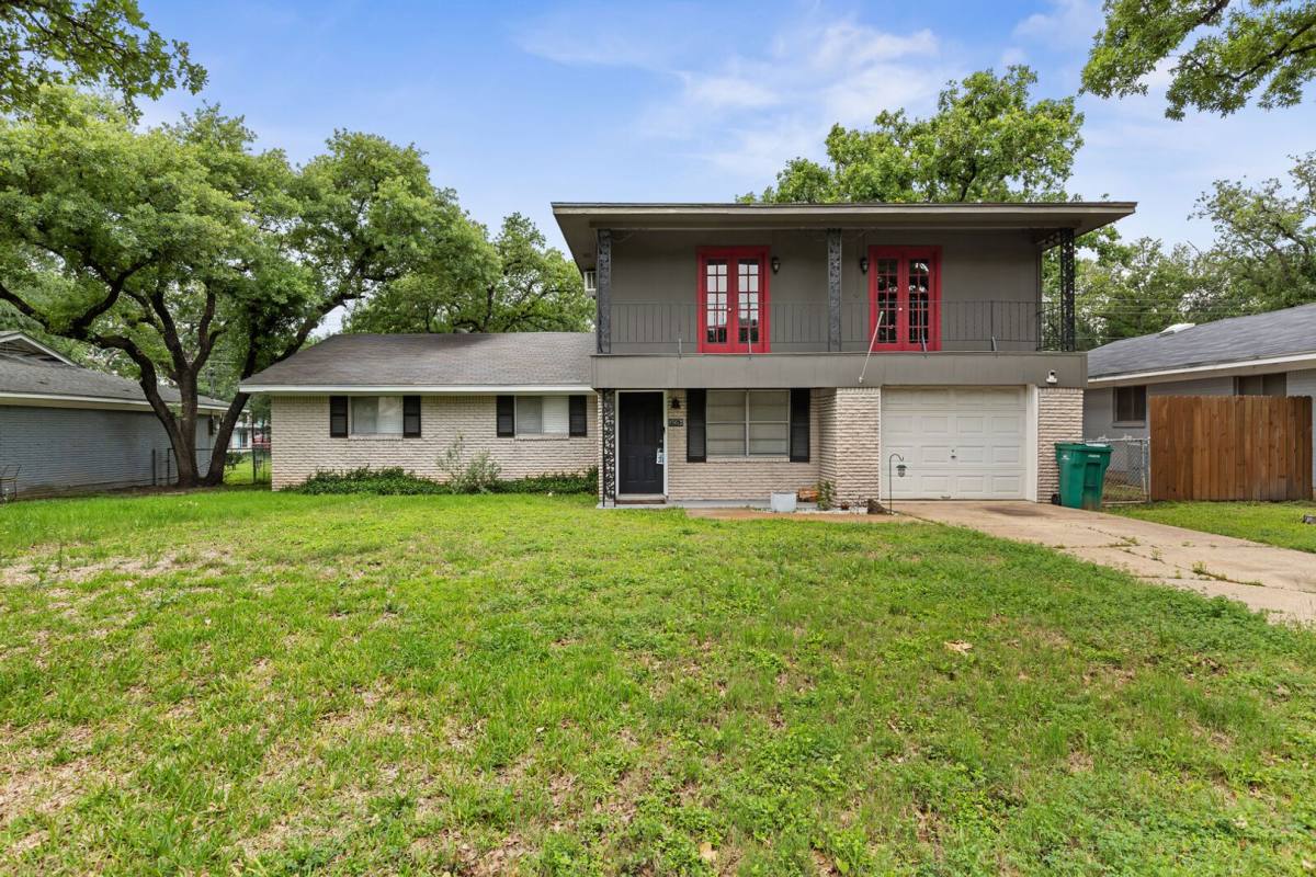House for rent at 326 S Barbara St, Waco, TX 76705