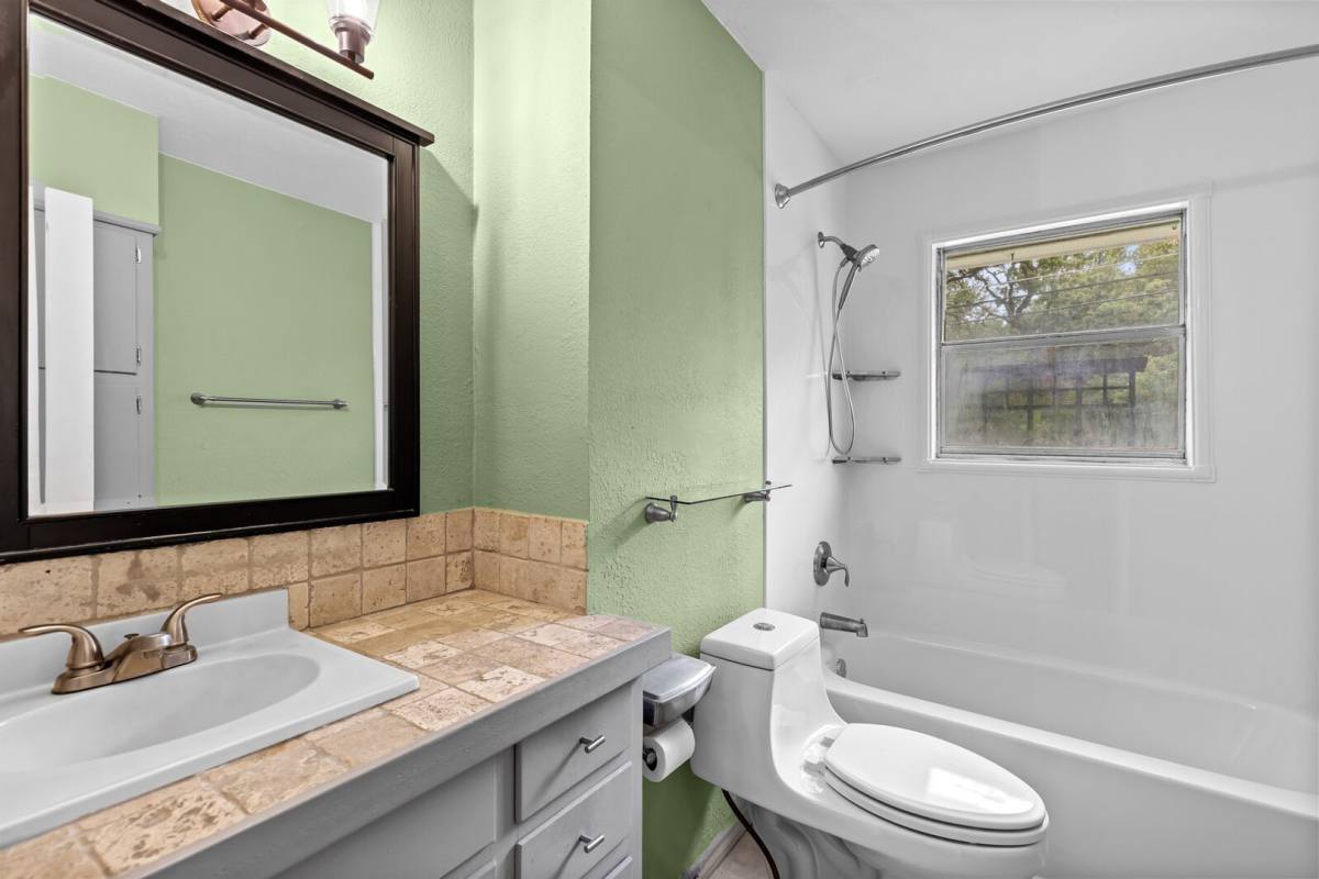 House for rent at 326 S Barbara St, Waco, TX 76705