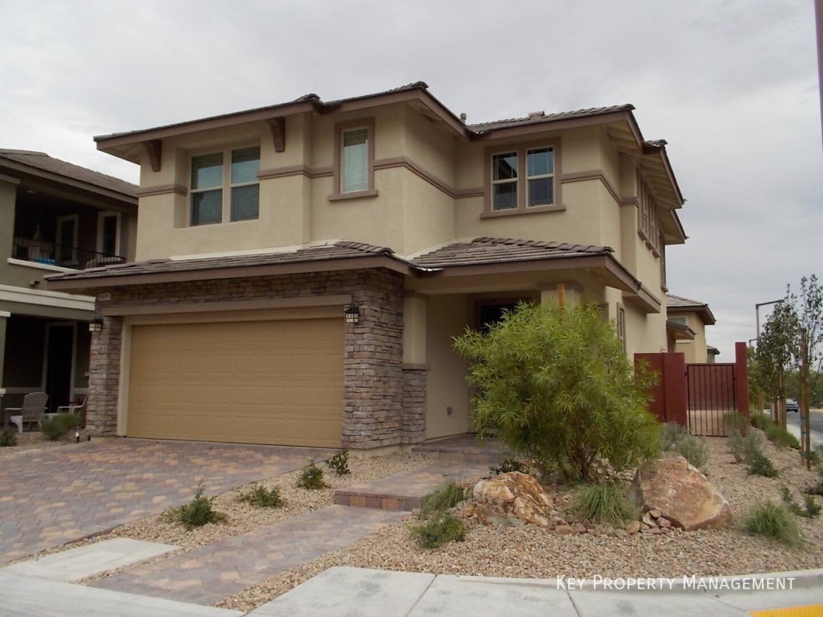 House for rent at 10691 Country Knoll Way, Las Vegas, NV 89135