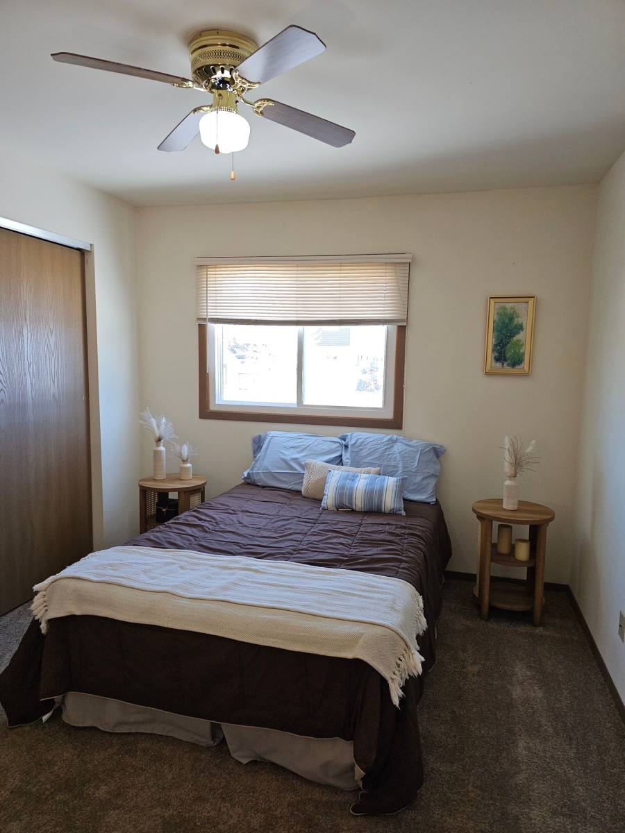 Apartment for rent at 1300 Eco Park Dr, Dekalb, IL 60115